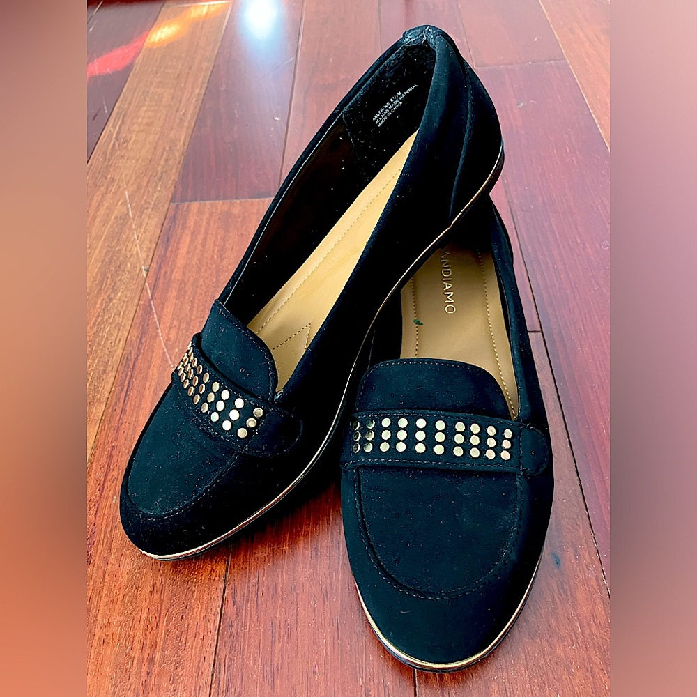 Size 6.5M Black Gold Flats - hardly worn
